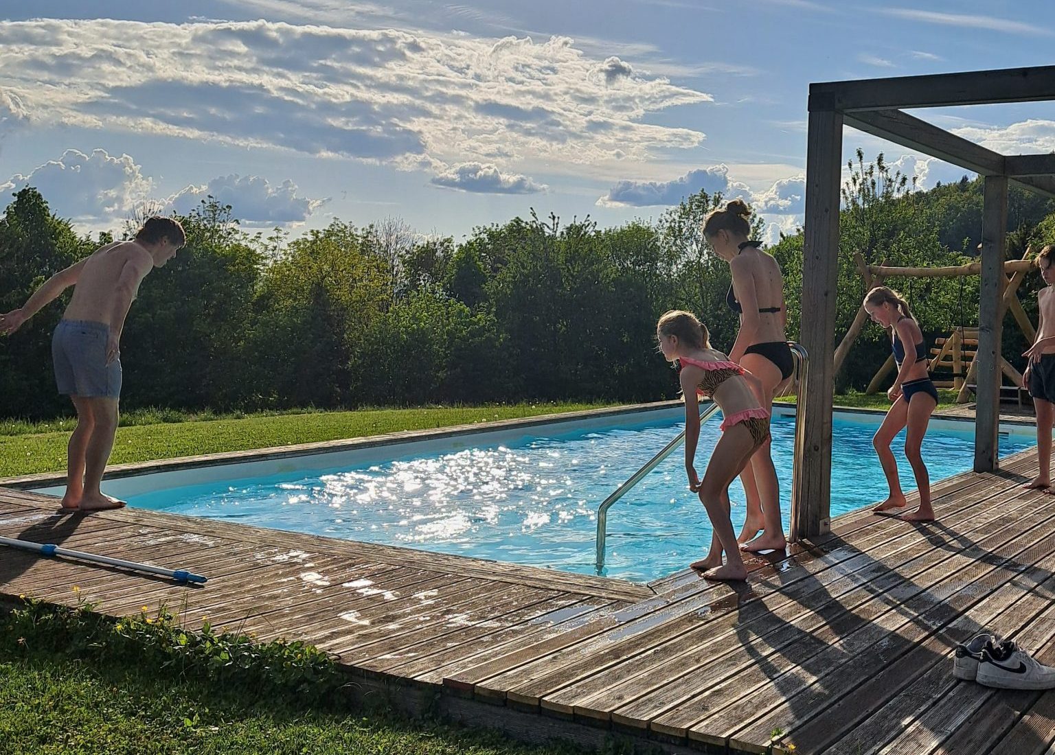 Fun at the swimmingpool Fun at the swimmingpool